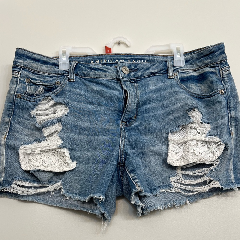 American Eagle Outfitters Ne(x)t Level Stretch Midi Distressed Cuttoff Short 16